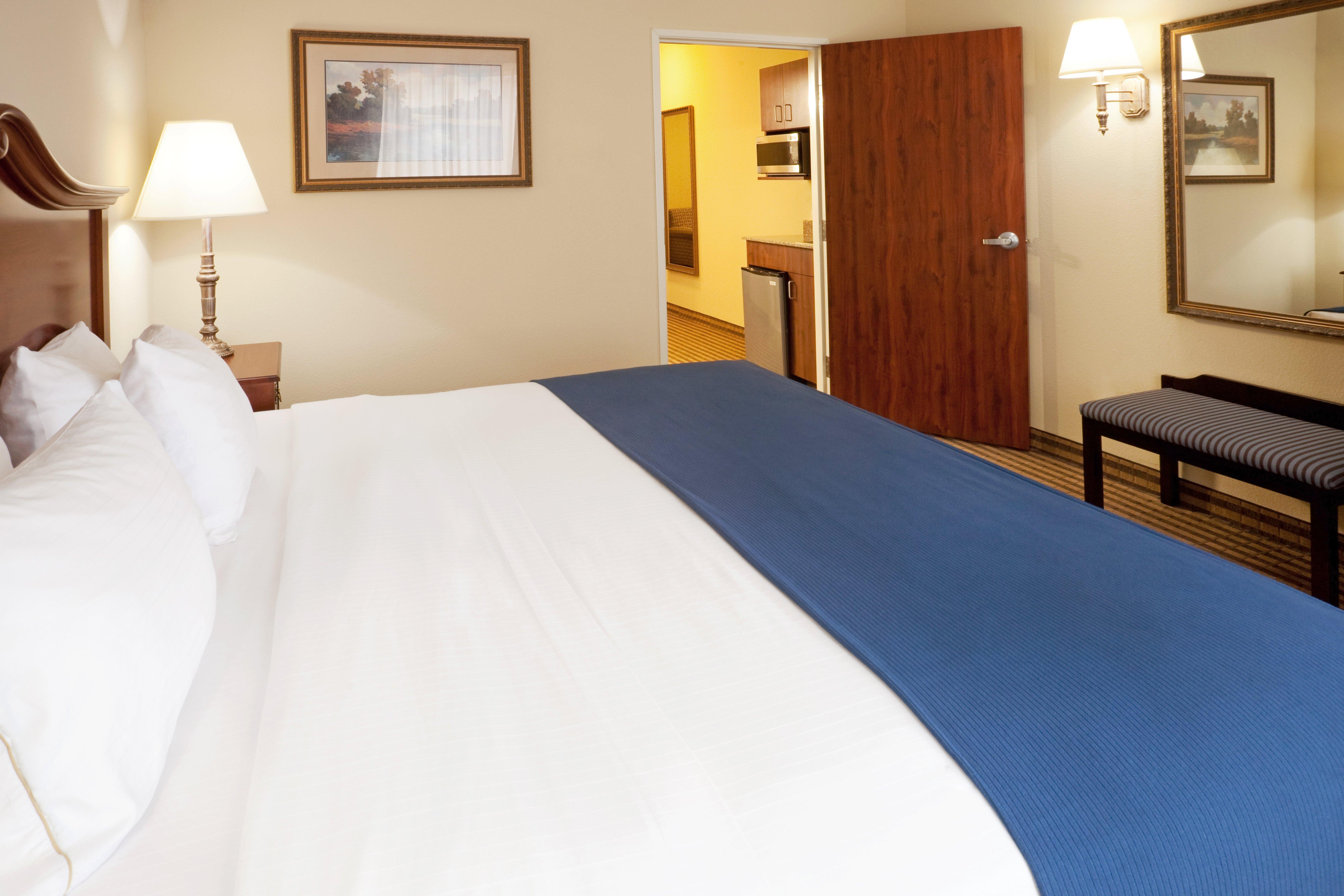 Holiday Inn Express & Suites Waxahachie By Ihg Exterior foto